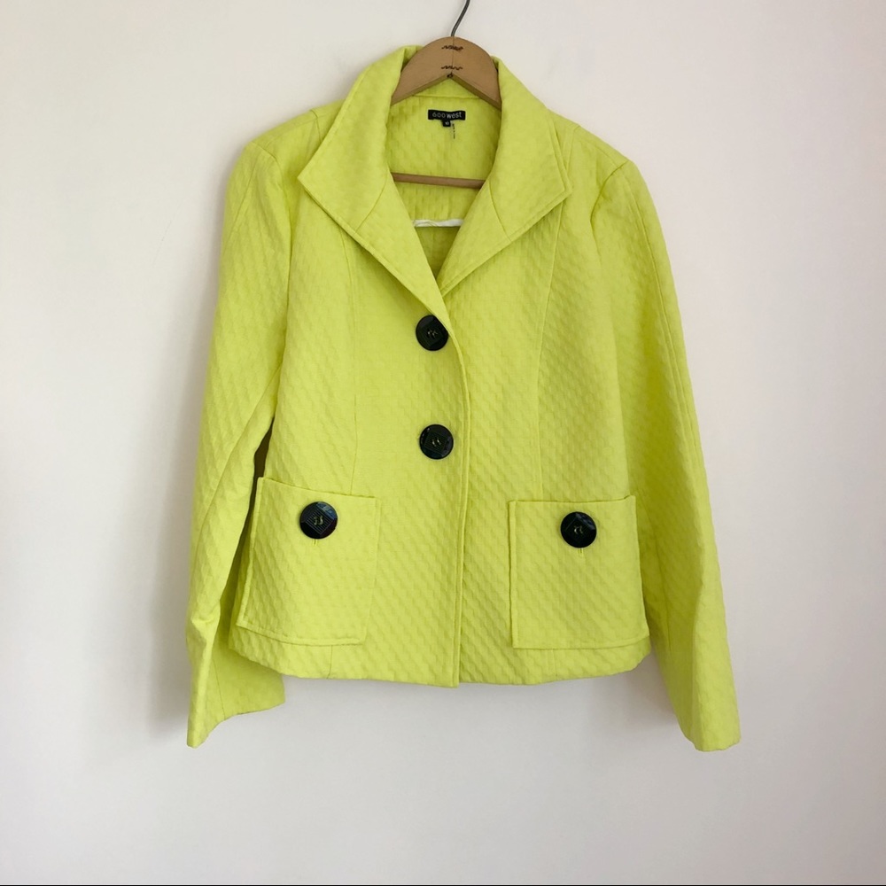 600 West Textured Jacket